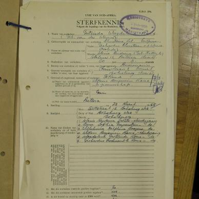 ROUX Gertruida Magdalena born VAN DER MERWE - died 23 Mar 1958
